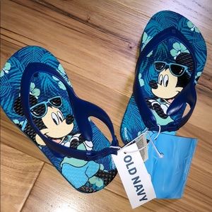 NWT Kids Old Navy Flops